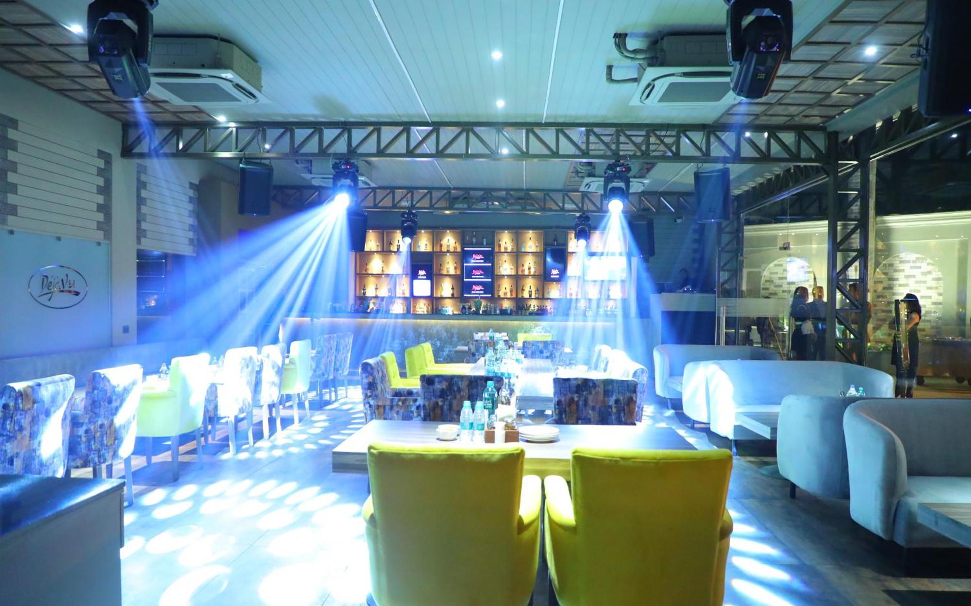 Hotel Swarn Towers Bareilly Dış mekan fotoğraf